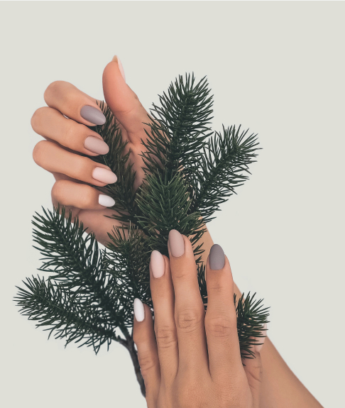 new nails with pine needles